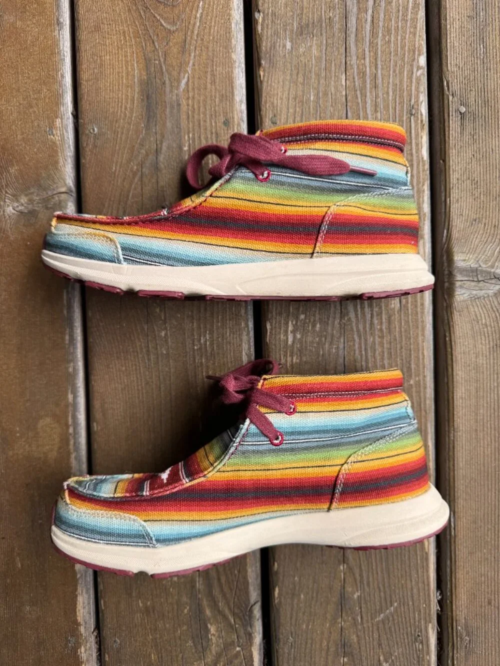 Ariat Santa Fe Spitfire Serape High Top Lace Up Shoes in Women's 7B